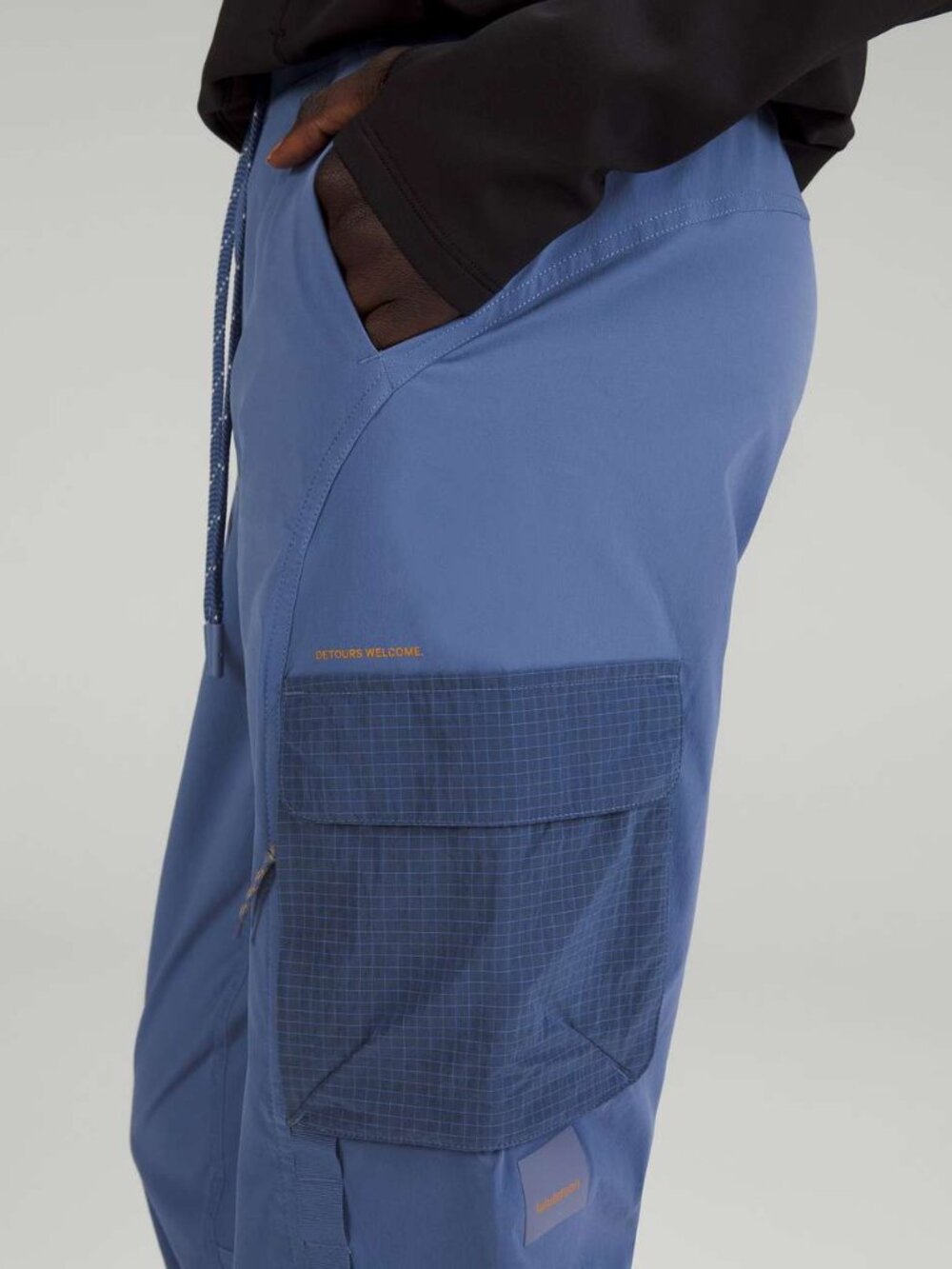 Lululemon Cargo High-Rise Hiking Pant - Picture 3 of 12